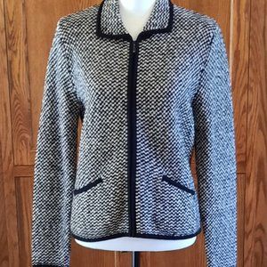 Black and White Zipper Sweater